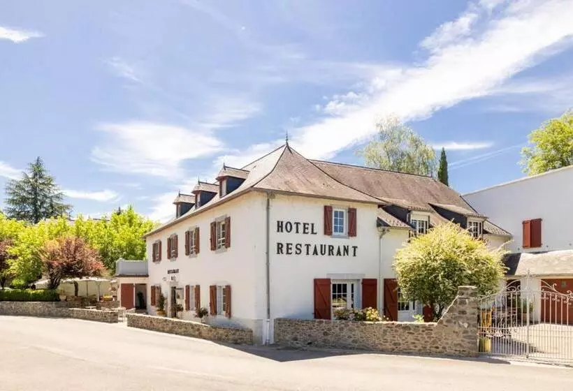 Hotelli Hôtel Restaurant Du Pont D Abense