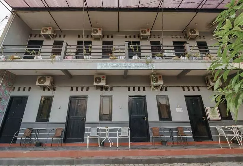 Hotelli Reddoorz Syariah Near Ciledug Station