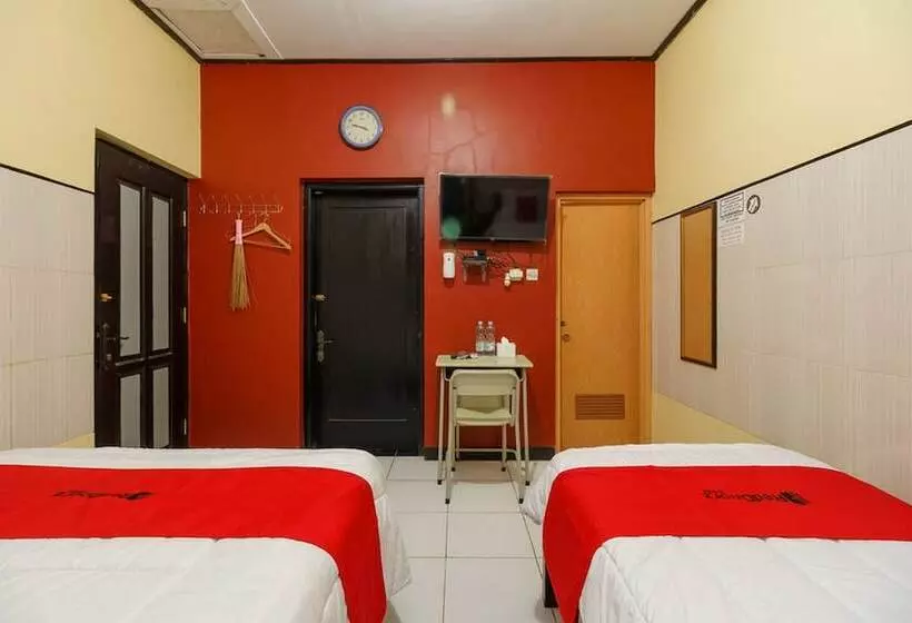 Hotelli Reddoorz Syariah Near Ciledug Station