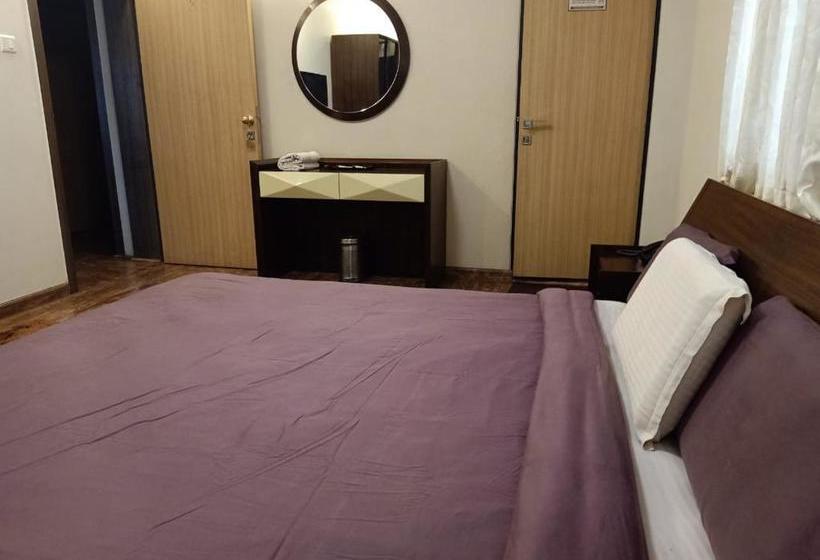 פנסיון Havelock Leisure   A Boutique Villa