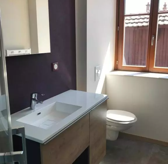 Majatalo La Bacchante