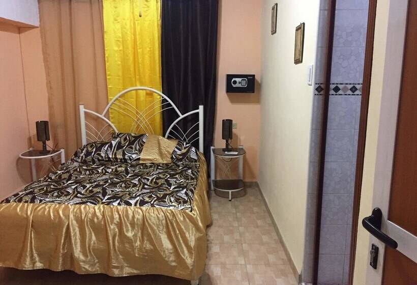 هاستل Hostal Torres