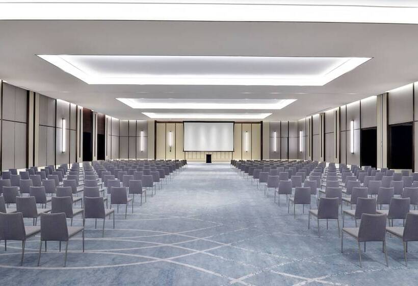 هتل Address Sky View