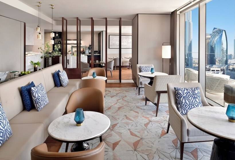 هتل Address Sky View