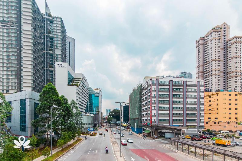 Metropol Hotel By Zen Rooms