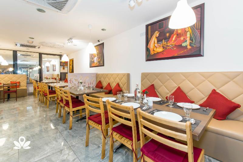 Metropol Hotel By Zen Rooms