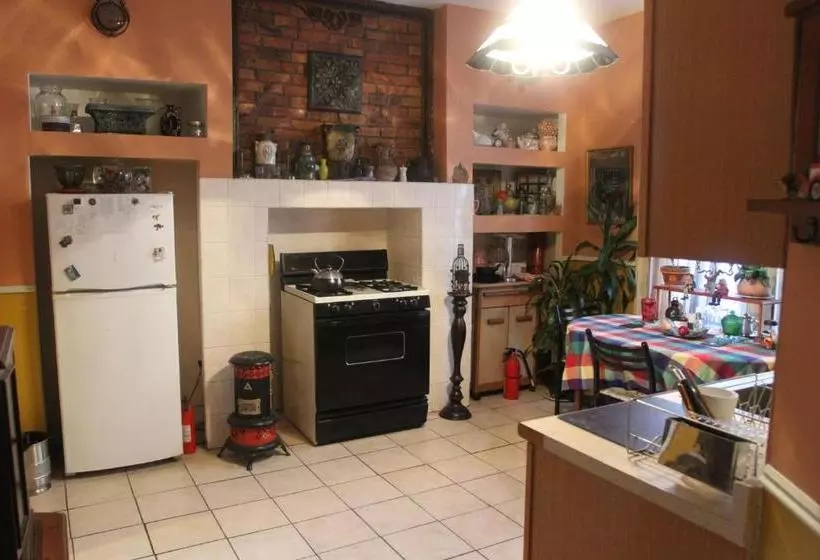 ペンション New York Homestay