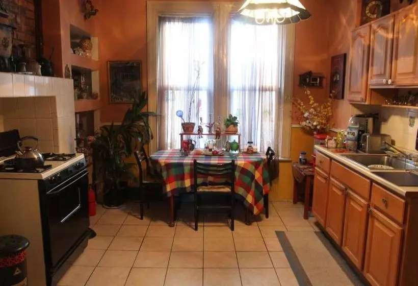 ペンション New York Homestay