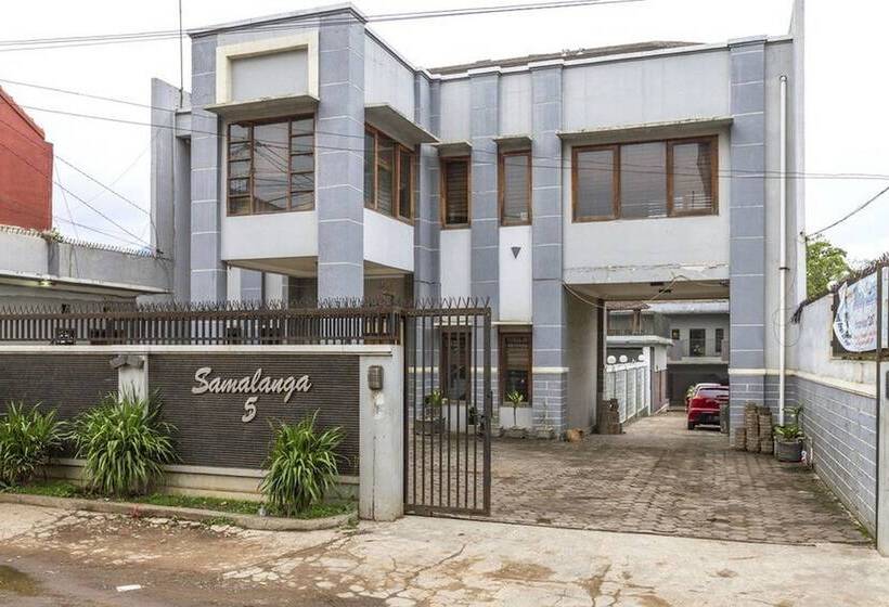 פנסיון Reddoorz Near Jatinangor Town Square