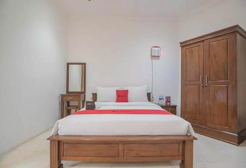 ペンション Reddoorz Near Jatinangor Town Square