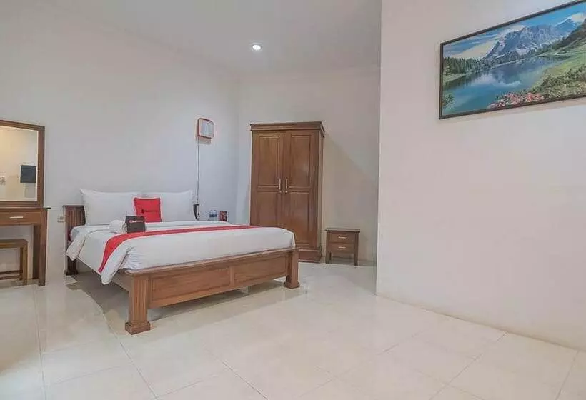 ペンション Reddoorz Near Jatinangor Town Square