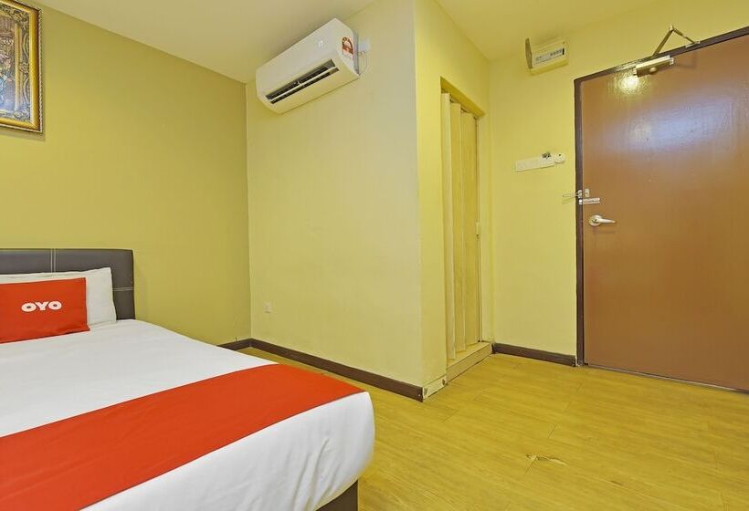 98 Hotel By Oyo Rooms