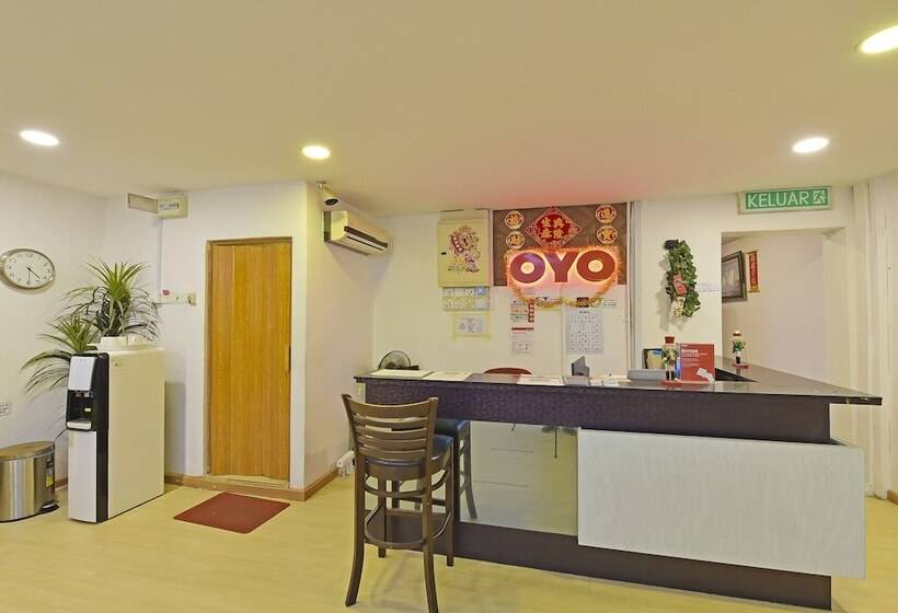 98 Hotel By Oyo Rooms