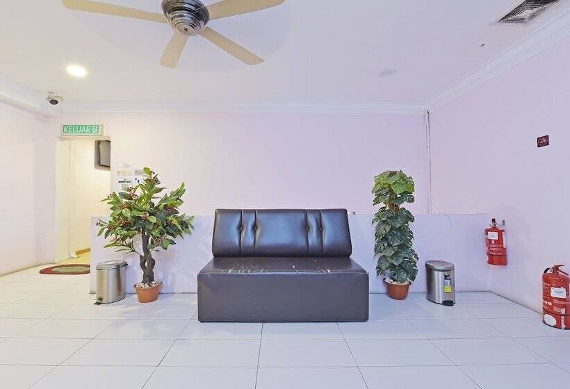 98 Hotel By Oyo Rooms