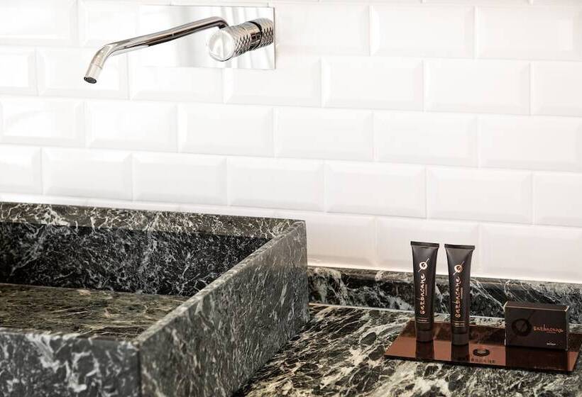 Szálloda Athenian Foss