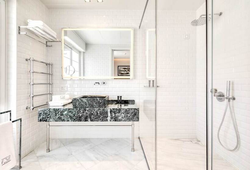 Szálloda Athenian Foss