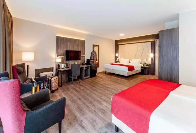 Hotelli Plaza Premium Den Haag City Center