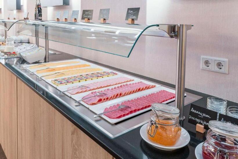 호텔 Plaza Premium Den Haag City Center