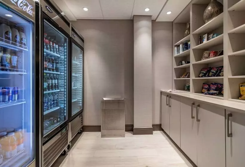 Hotelli Best Western Premier Prince Albert