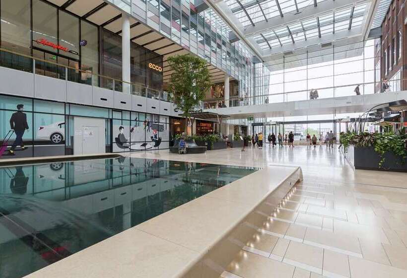 فندق Hampton By Hilton Utrecht Central Station