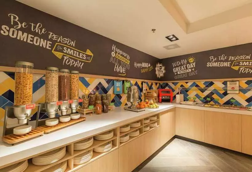 ホテル Hampton By Hilton Utrecht Central Station