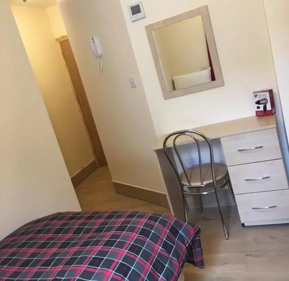 ペンション 15 New Row