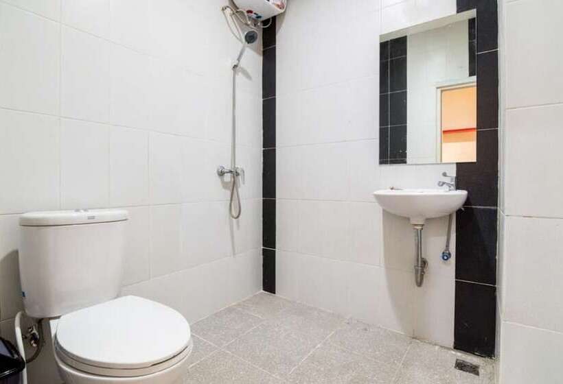 פנסיון Reddoorz At Tebet Barat 2