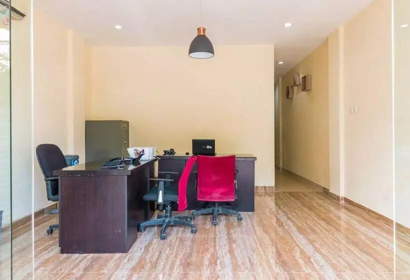 Majatalo Reddoorz At Tebet Barat 2