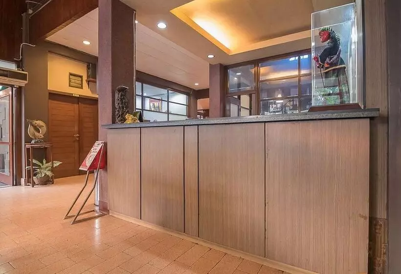 ペンション Reddoorz Plus Near Museum Geologi Bandung