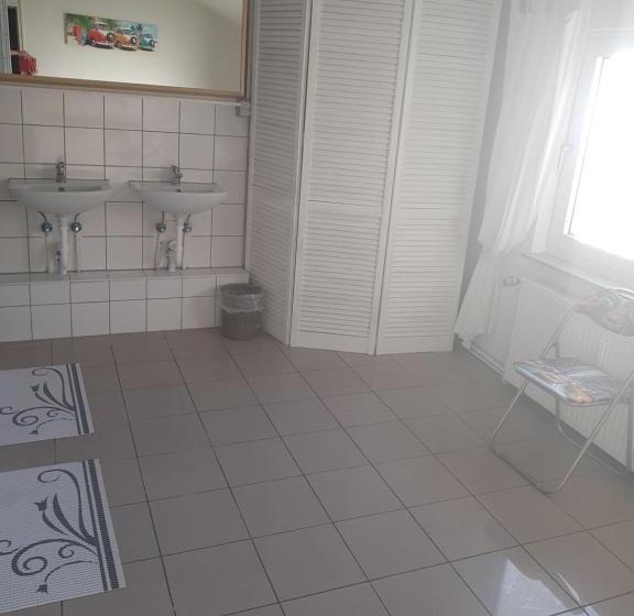 Общежитие Awalon Zimmervermietung