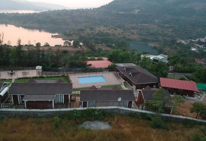 Green Velvet Resort Near Pawna Lake