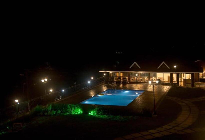 Green Velvet Resort Near Pawna Lake