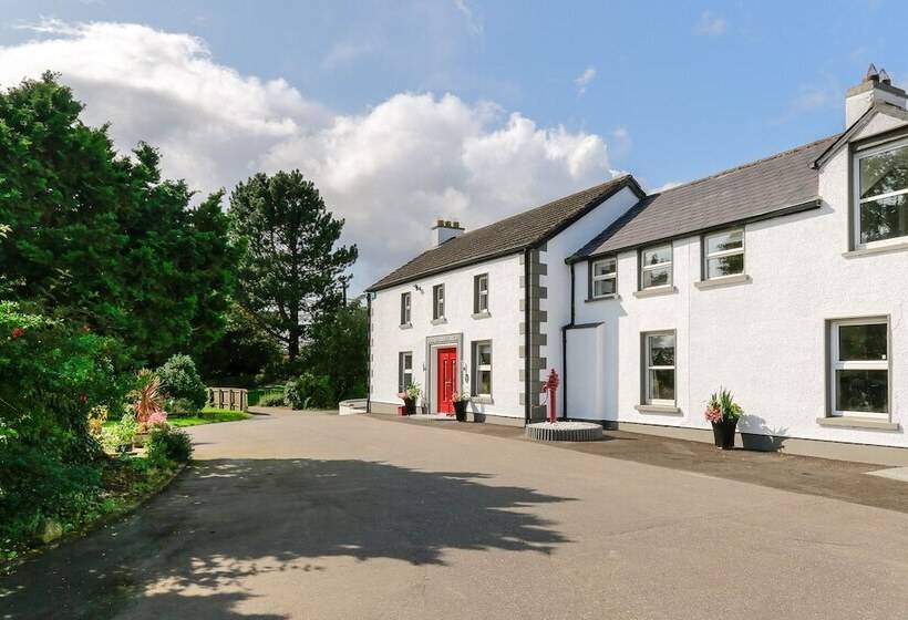 펜션 Willow House Bed & Breakfast And Orchard Studios Self Catering