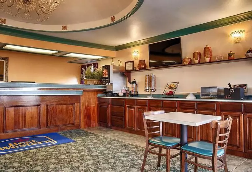 ホテル Coleman Inn