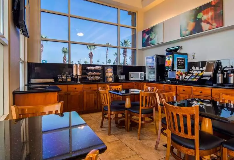 호텔 Best Western Heritage Inn