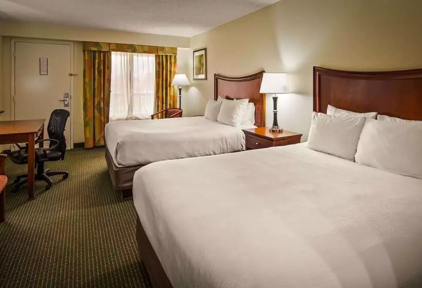 فندق Best Western Inn & Suites Monroe