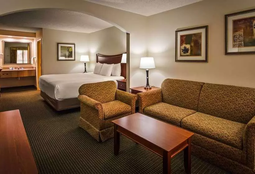 فندق Best Western Inn & Suites Monroe