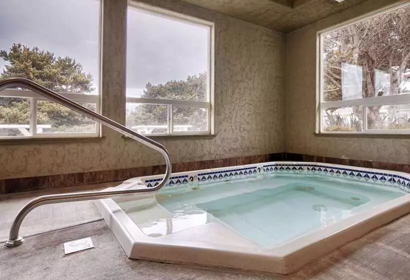 Отель Best Western Inn At Face Rock