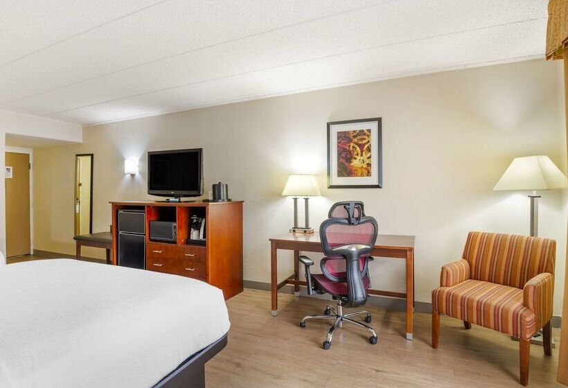 فندق Best Western Plus Governor's Inn Richmond