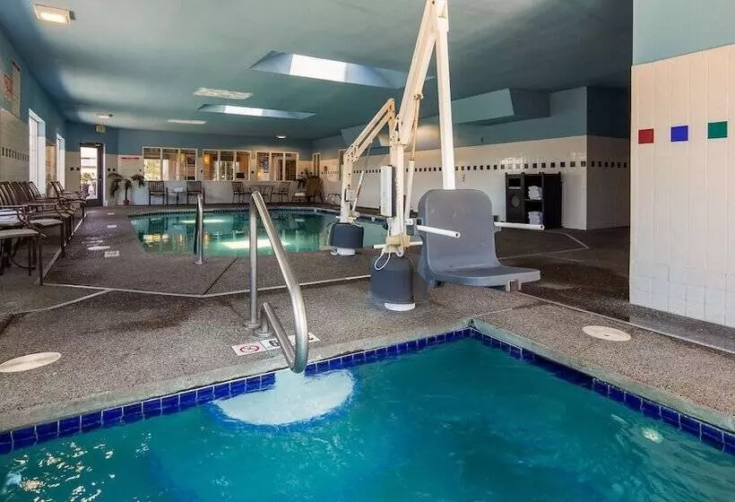 בית מלון כפרי Best Western Plus Liberty Lake Inn