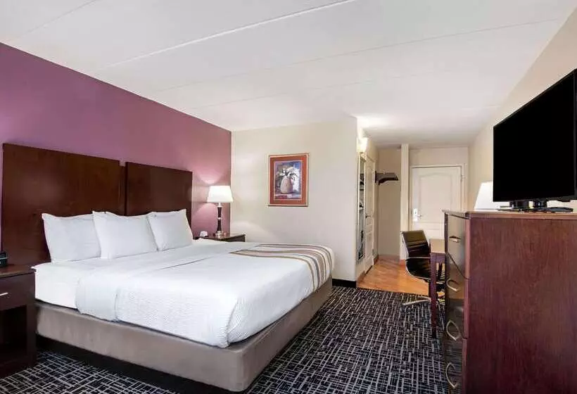 호텔 La Quinta By Wyndham Lexington Park   Patuxent