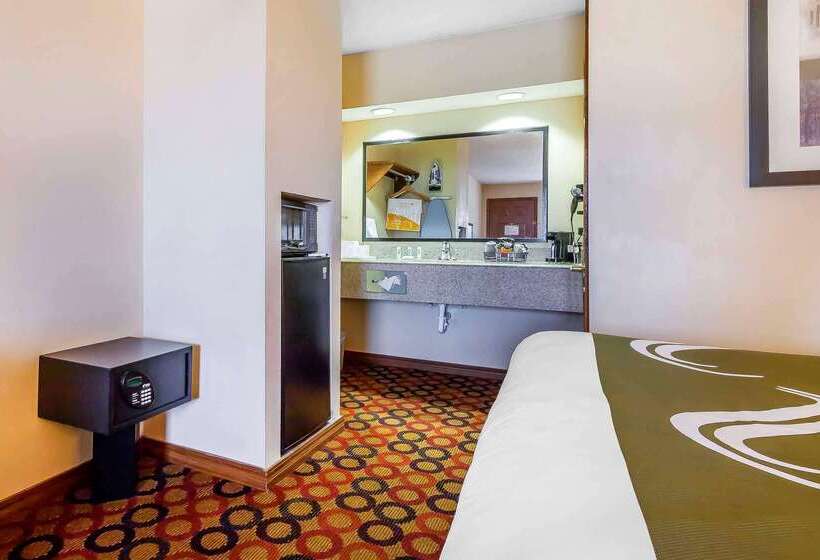 Otel Quality Inn & Suites Owasso Us 169