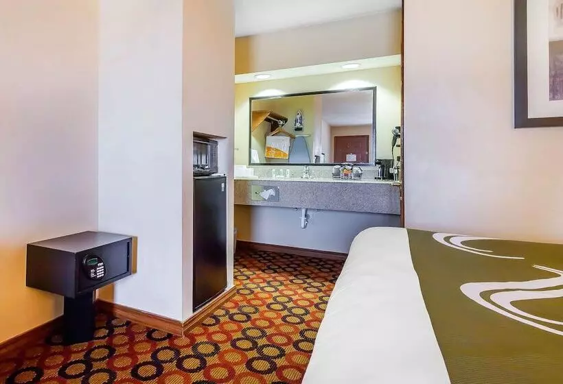 호텔 Quality Inn & Suites Owasso Us 169