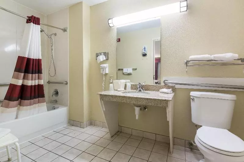 Отель Red Roof Inn Conroe North Willis