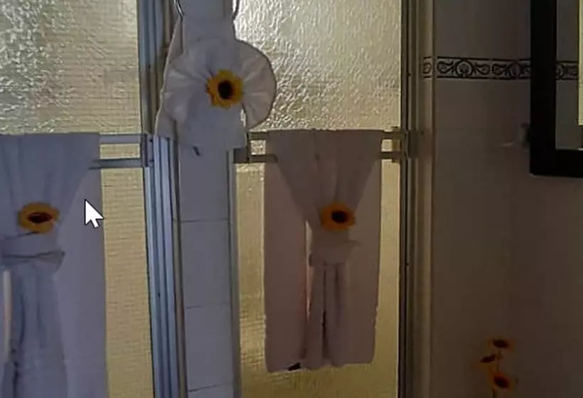 ベッドアンドブレックファースト Dharma Casa Holistica