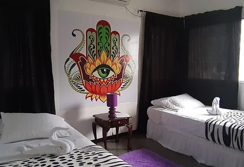 ベッドアンドブレックファースト Dharma Casa Holistica