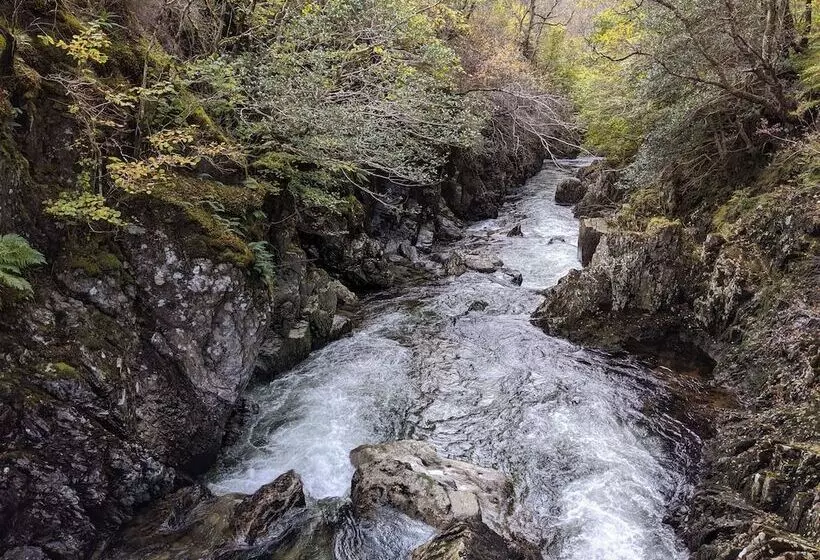 ベッドアンドブレックファースト Strath Lodge Glencoe