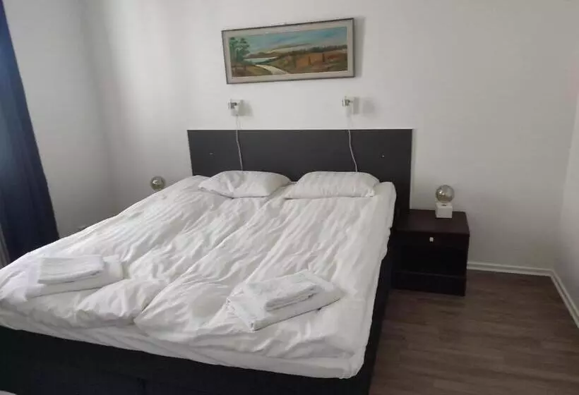 Burning Bridge Motell & Vandrarhem