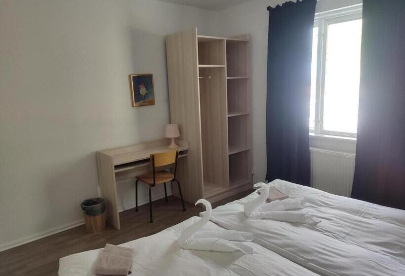 Burning Bridge Motell & Vandrarhem