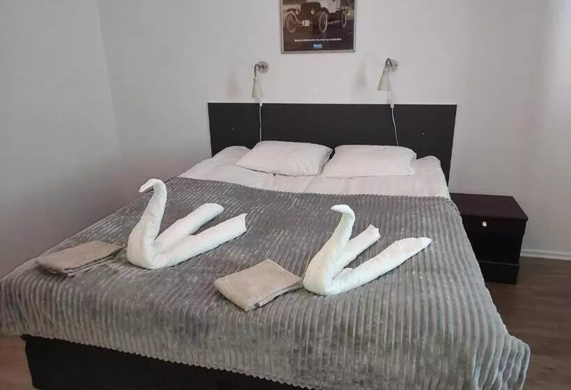 Burning Bridge Motell & Vandrarhem